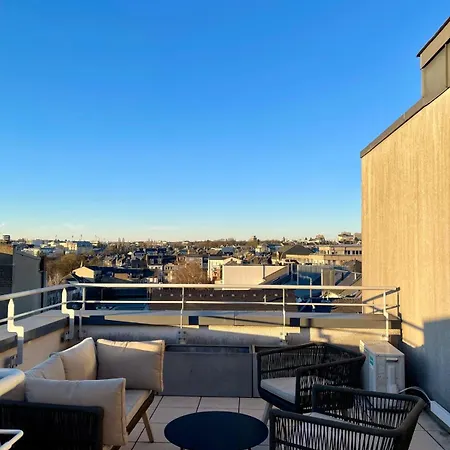 Apartmán Luxpenthouse 200m2 With Terrace Gym And Parking *