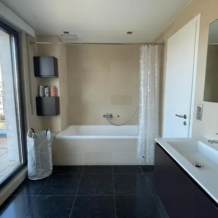 Apartmán Luxpenthouse 200m2 With Terrace Gym And Parking