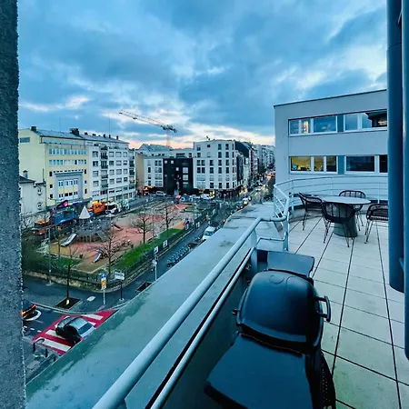 Apartmán Luxpenthouse 200m2 With Terrace Gym And Parking *