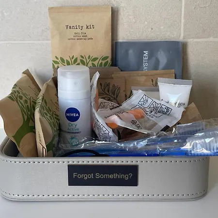 Luxe Penthouse 2br Apartment